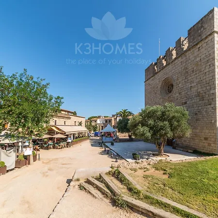 For 4 People In Costa Brava L'Escala