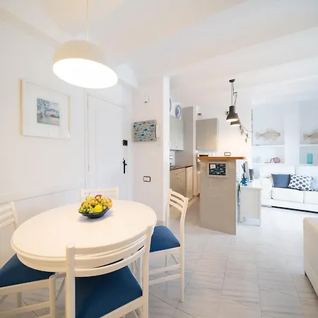 Apartment For 4 People In Costa Brava *